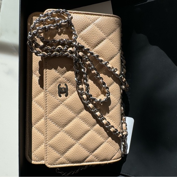 Brand new 2022 authentic Chanel classic beige caviar quilted woc wallet on chain - Picture 6 of 8